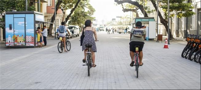 Avenida Rio Branco, aberta para as pessoas em 2017