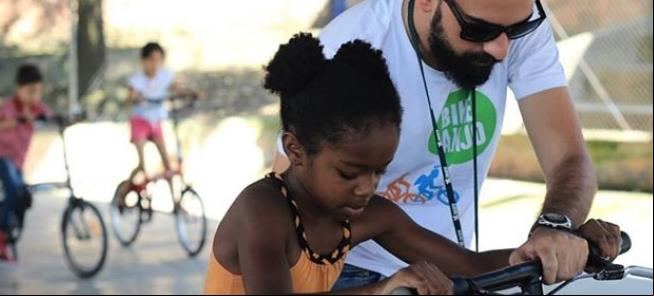 Bike Anjo: ação voluntária voltada a crianças e ad
