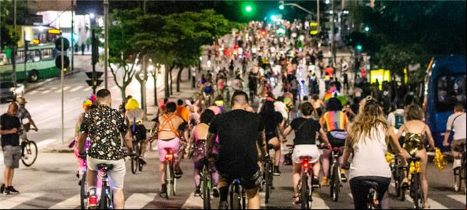 Bloco da Bicicletinha: Carnaval e mobilidade suste