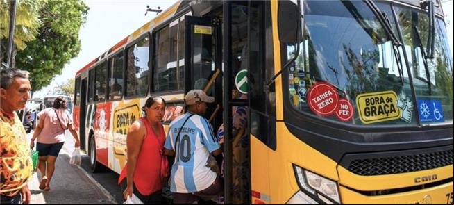 Bora de Graça: ônibus tarifa zero de Caucaia (CE)