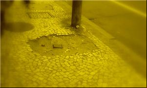 Calçada próxima ao Aeroporto Santos Dumont no Rio