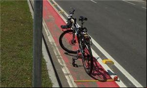 Ciclovia com 75 cm de largura em Curitiba