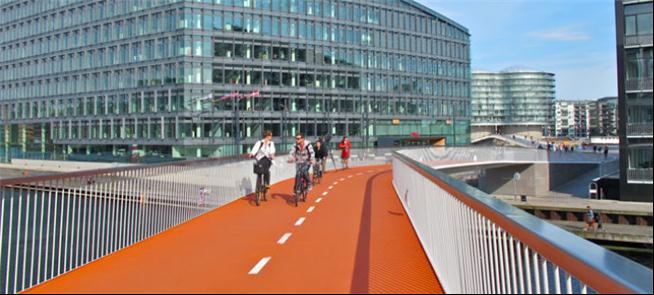 Ciclovia liga a avenida Fisketorvet até Harbour Br