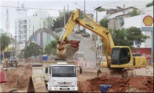 Construção de trincheiras em Cuiabá