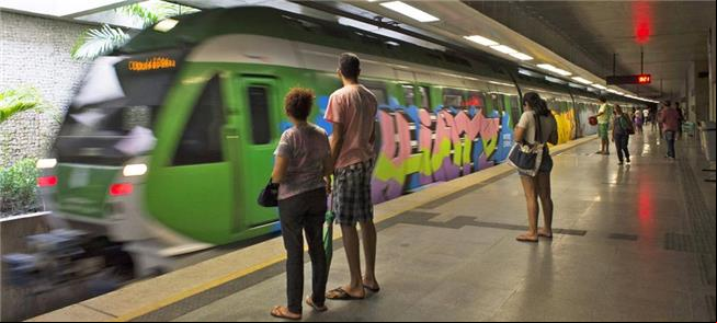 Em Fortaleza, metrô e VLT vão para a iniciativa pr