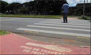 Em frente ao Hemocentro, na Asa Norte, uma das fai