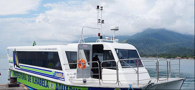 Embarcação do sistema de transporte marítimo públi
