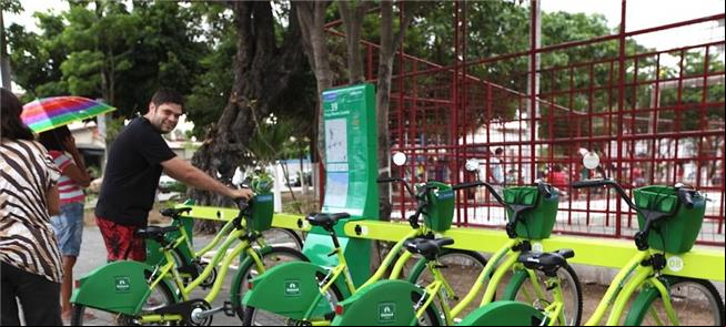 Estação do Bicicletar, com sistema de dados monito