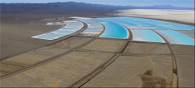 Extração de litio na região de Jujuy, norte da Arg