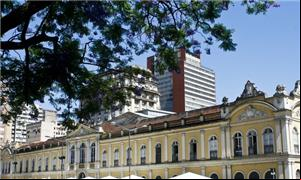 Mercado Público de Porto Alegre agora tem loja vir