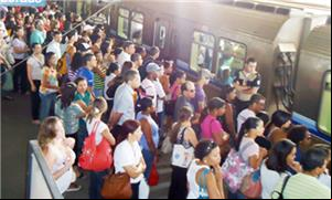 Metrô de BH vai circular com mais carros e horário