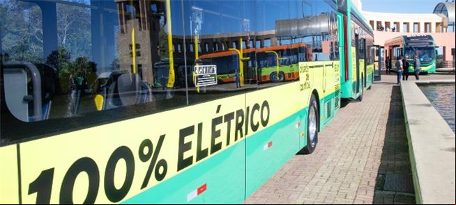 Ônibus elétricos na capital do Paraná