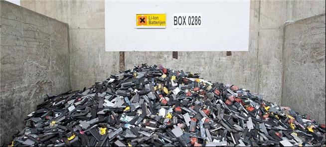 Partes de baterias de veículos para reciclagem