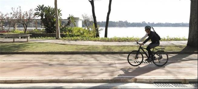 Renovação da ciclovia da Pampulha chega ao trecho