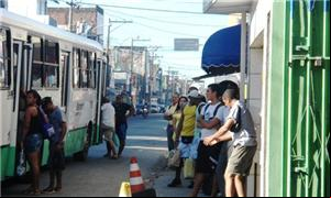 Rua Régis Pacheco Uruguai: falta espaço para o pon