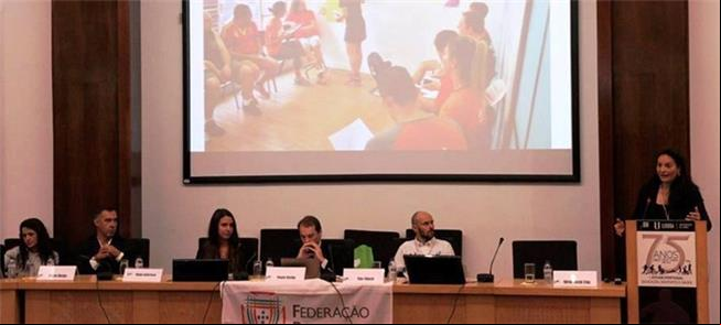 Sílvia Stuchi, da Corrida Amiga, fala em evento em