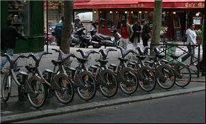 Velib, sistema de empréstimo de bicicletas a baixo